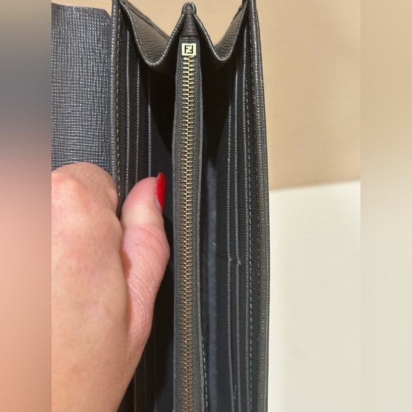 Fendi Off Pink/Grey Leather Envelope
Continental Wallet - Picture 4 of 16